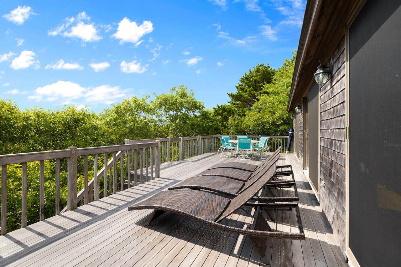 13 Bayberry Avenue - Photo 1