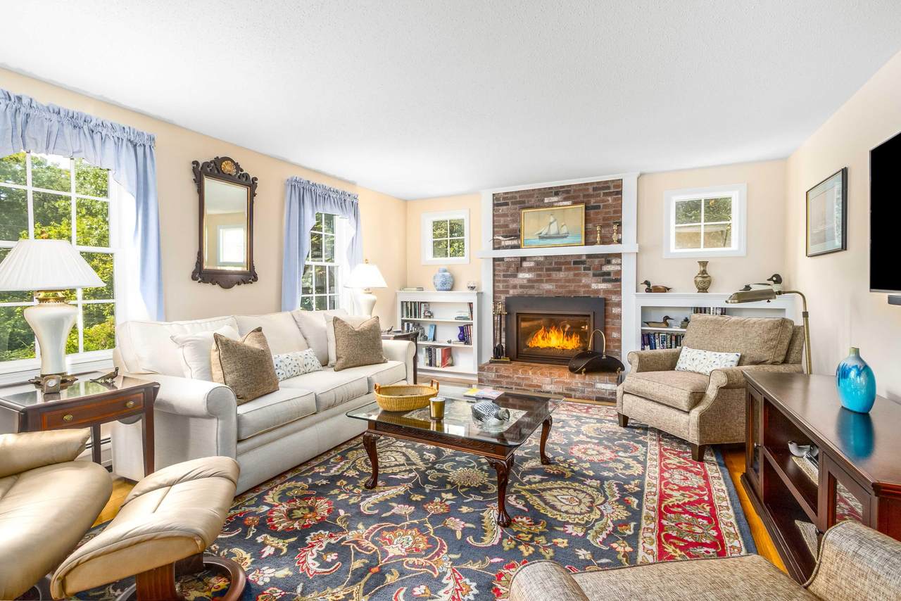 https://bt-photos.global.ssl.fastly.net/capecod/1280_boomver_1_22504297-2.jpg