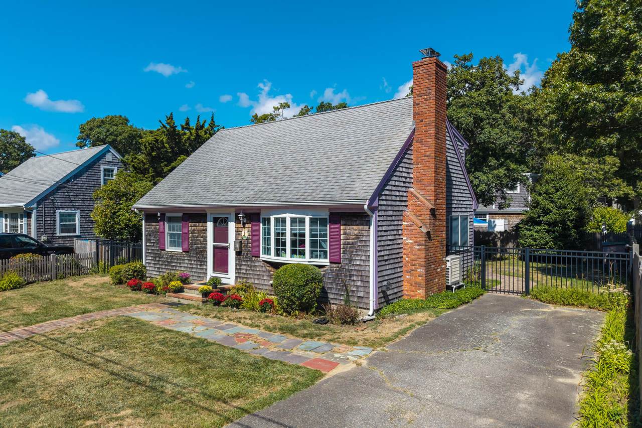 38 Harrington Street - Photo 1