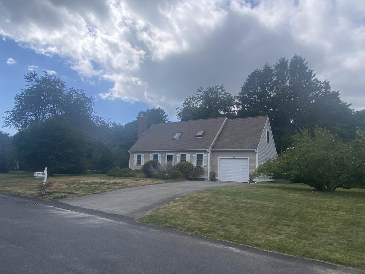 42 Meadow View Drive - Photo 1