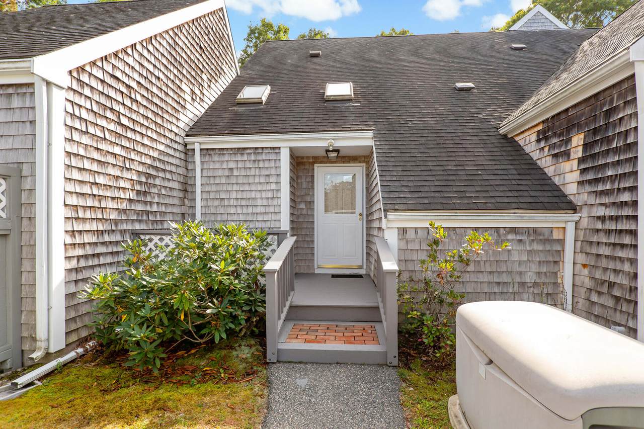 https://bt-photos.global.ssl.fastly.net/capecod/1280_boomver_1_22504957-2.jpg