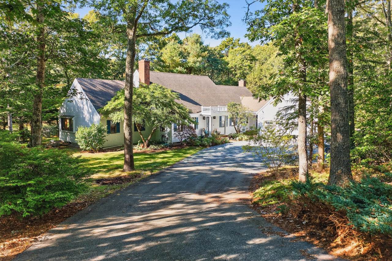 34 Lake Drive - Photo 1