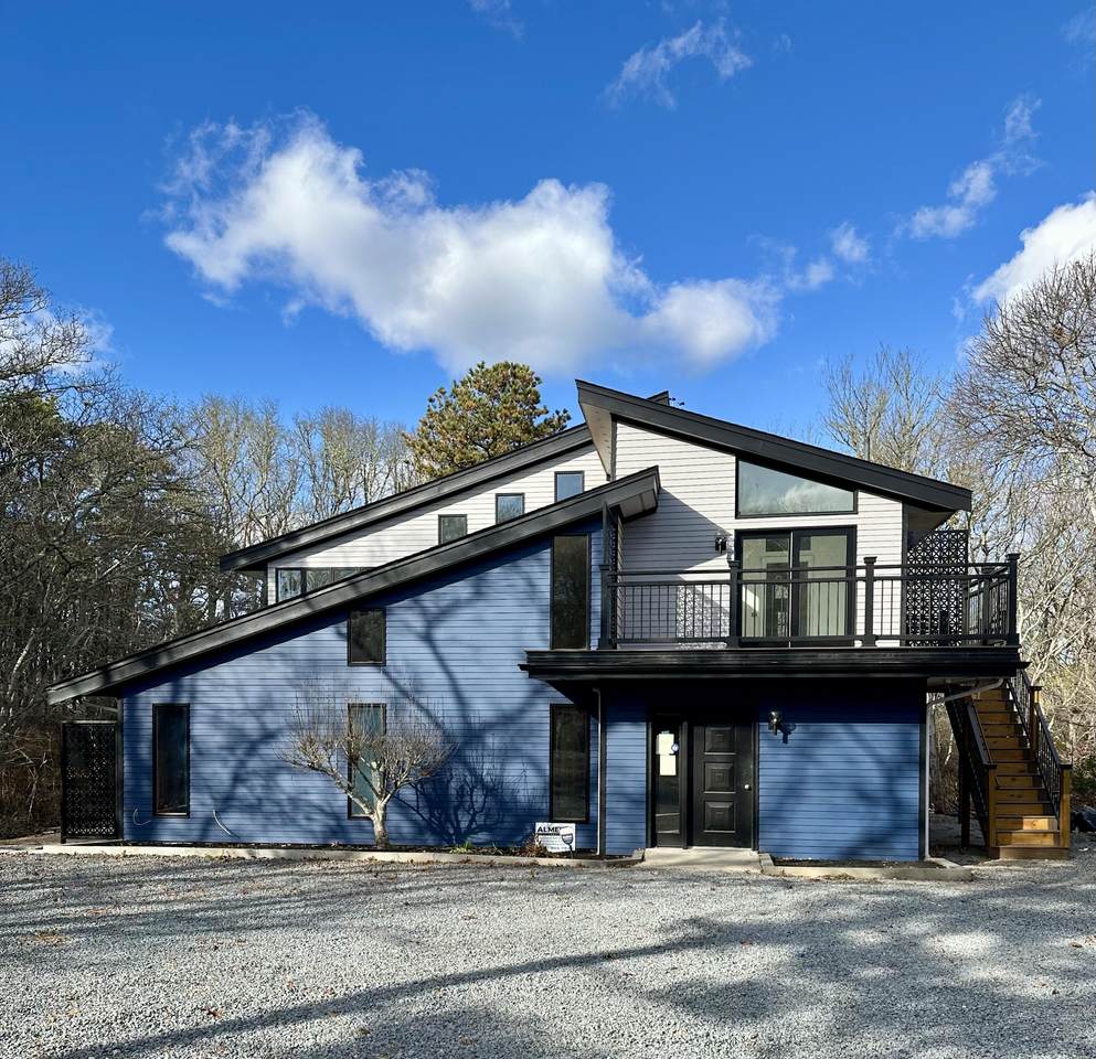 86 Harry Kemp Way - Photo 1