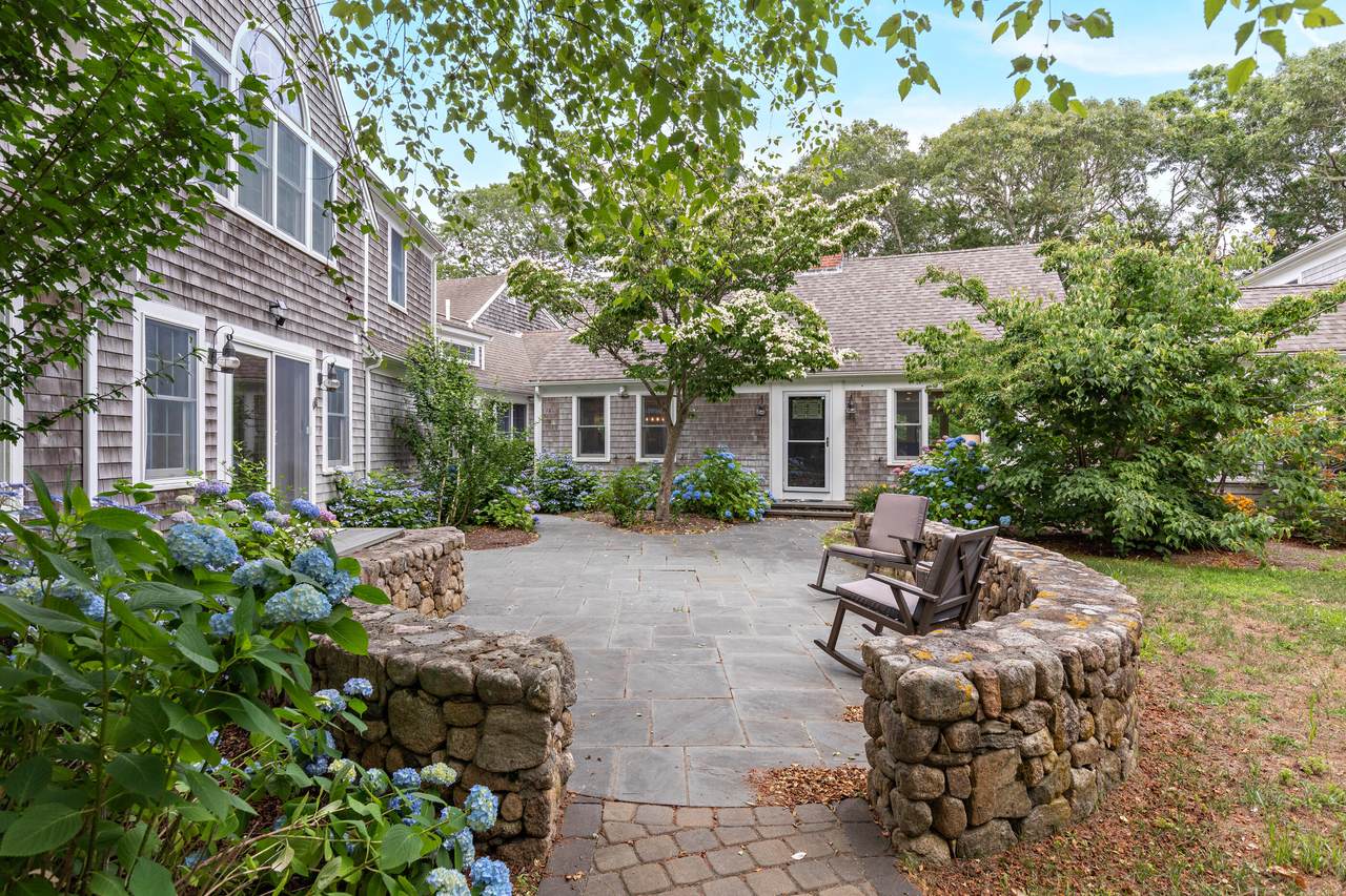 https://bt-photos.global.ssl.fastly.net/capecod/1280_boomver_1_22600750-2.jpg