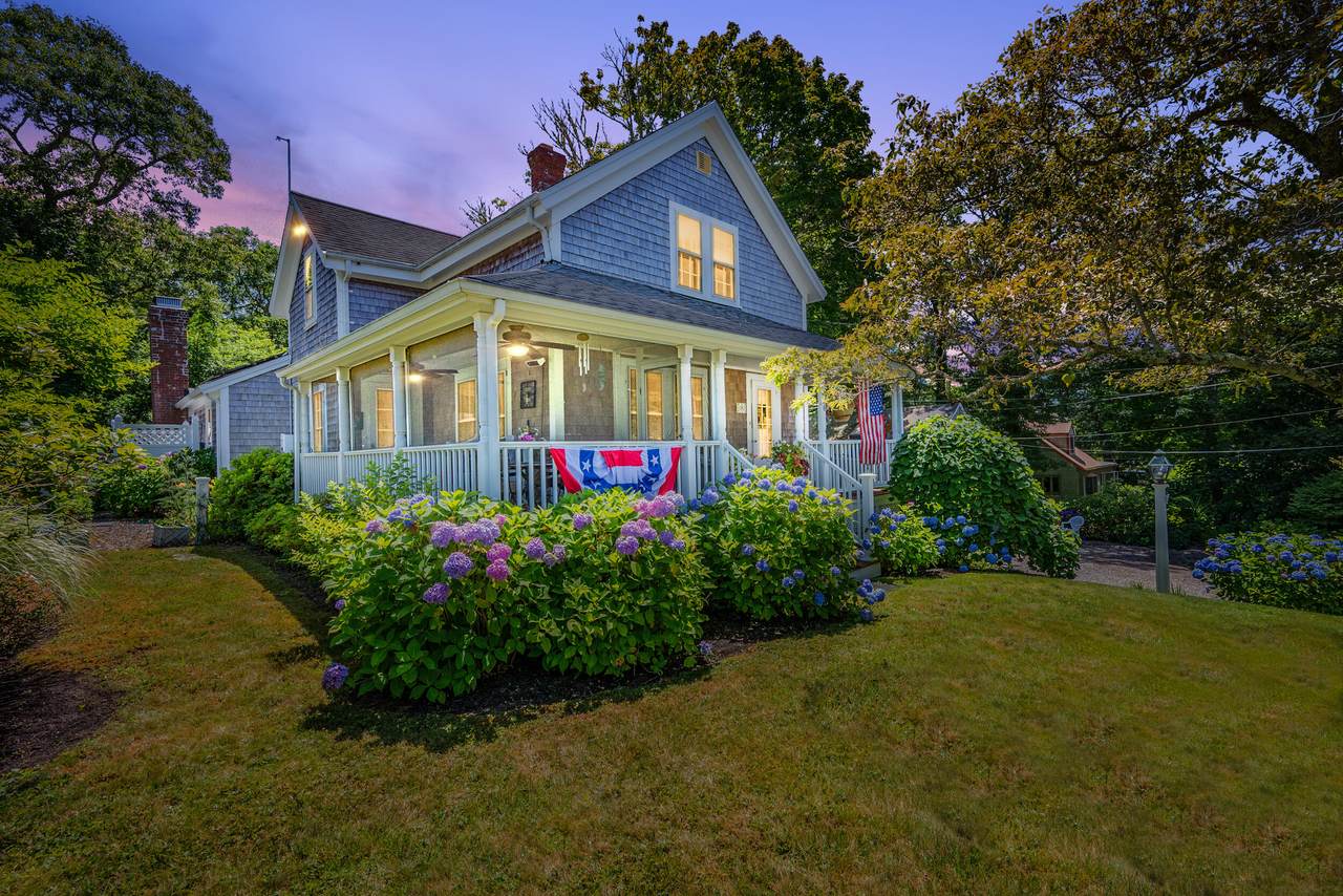 https://bt-photos.global.ssl.fastly.net/capecod/1280_boomver_1_22600824-2.jpg
