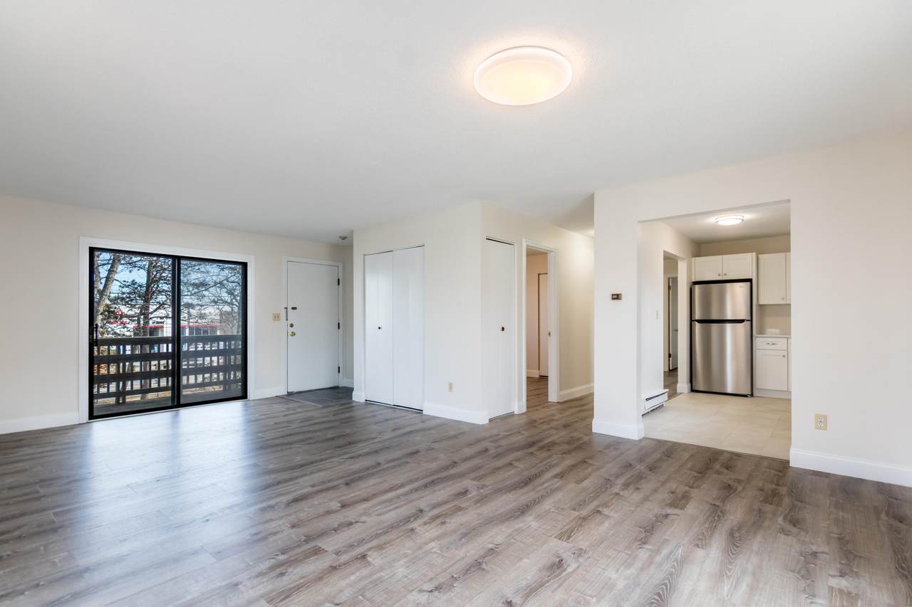 800 Bearses Way - Photo 1