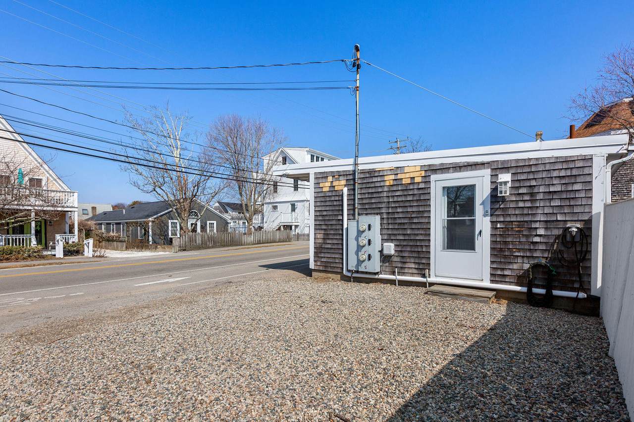 https://bt-photos.global.ssl.fastly.net/capecod/1280_boomver_1_22600898-2.jpg