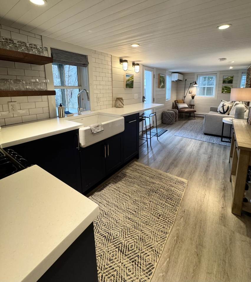 https://bt-photos.global.ssl.fastly.net/capecod/1280_boomver_1_22600907-2.jpg