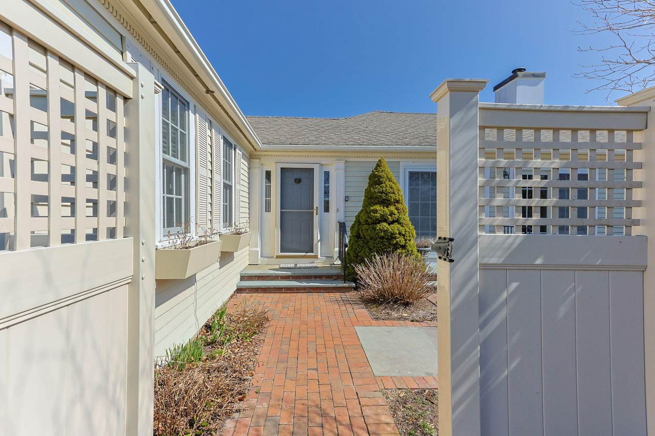 https://bt-photos.global.ssl.fastly.net/capecod/1280_boomver_1_22600928-2.jpg