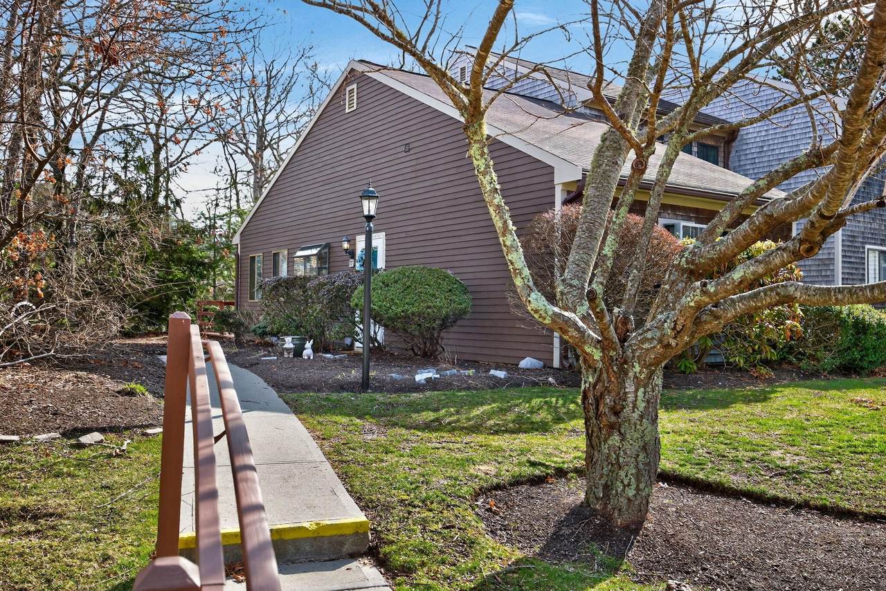 77 Roundhouse Road - Photo 1