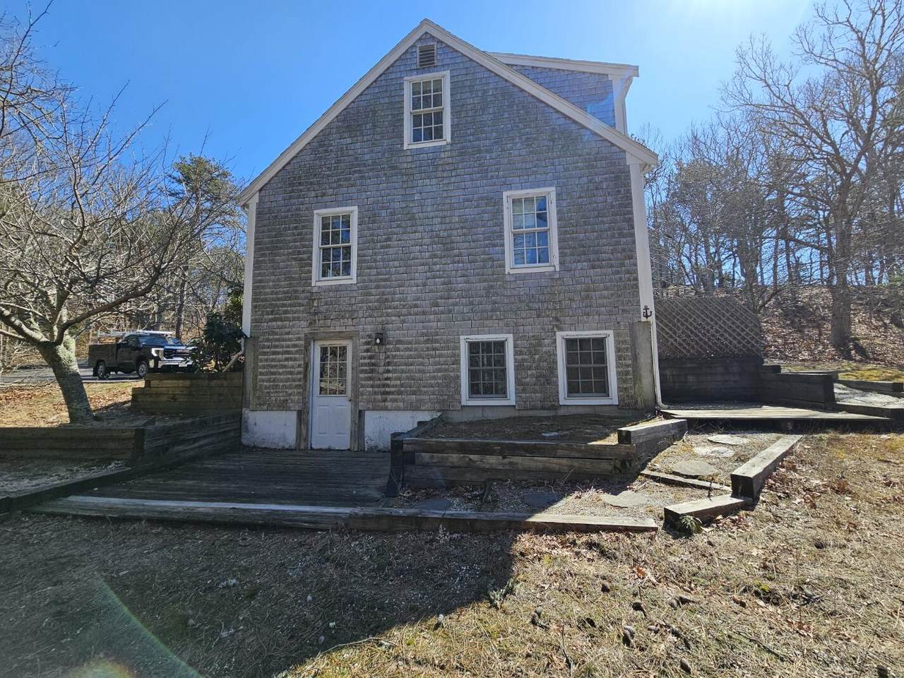 https://bt-photos.global.ssl.fastly.net/capecod/orig_boomver_1_22600975-2.jpg
