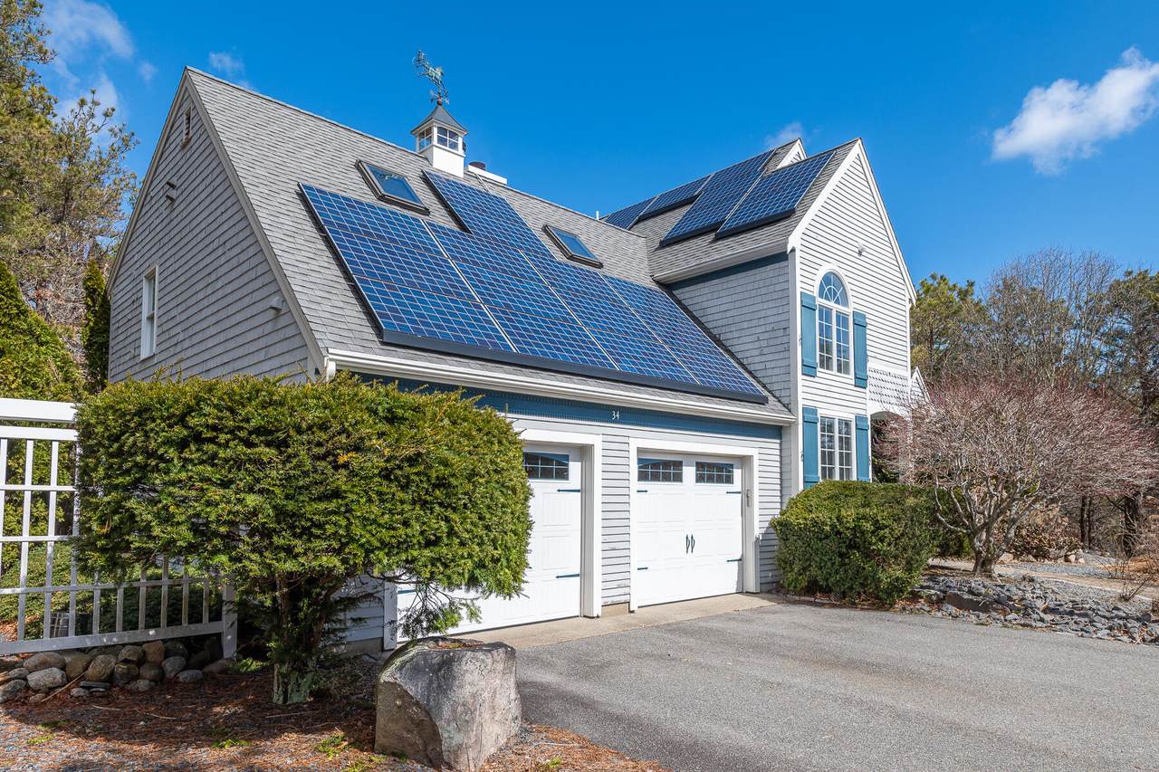 https://bt-photos.global.ssl.fastly.net/capecod/1280_boomver_1_22600986-2.jpg