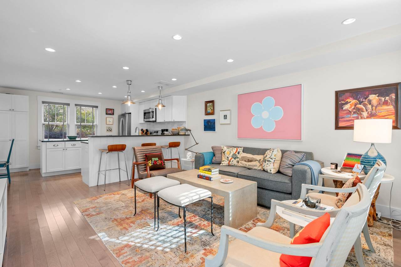 5 School Street - Photo 1