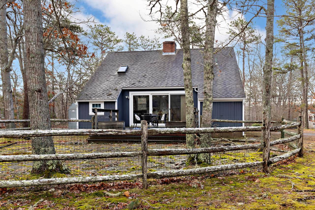 https://bt-photos.global.ssl.fastly.net/capecod/1280_boomver_1_22601029-2.jpg