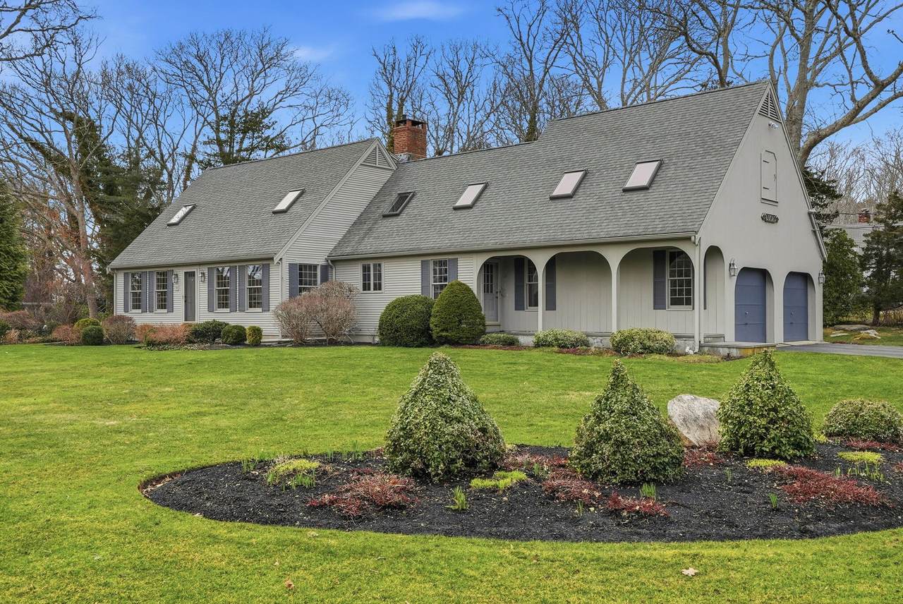 19 Nemasket Road - Photo 1