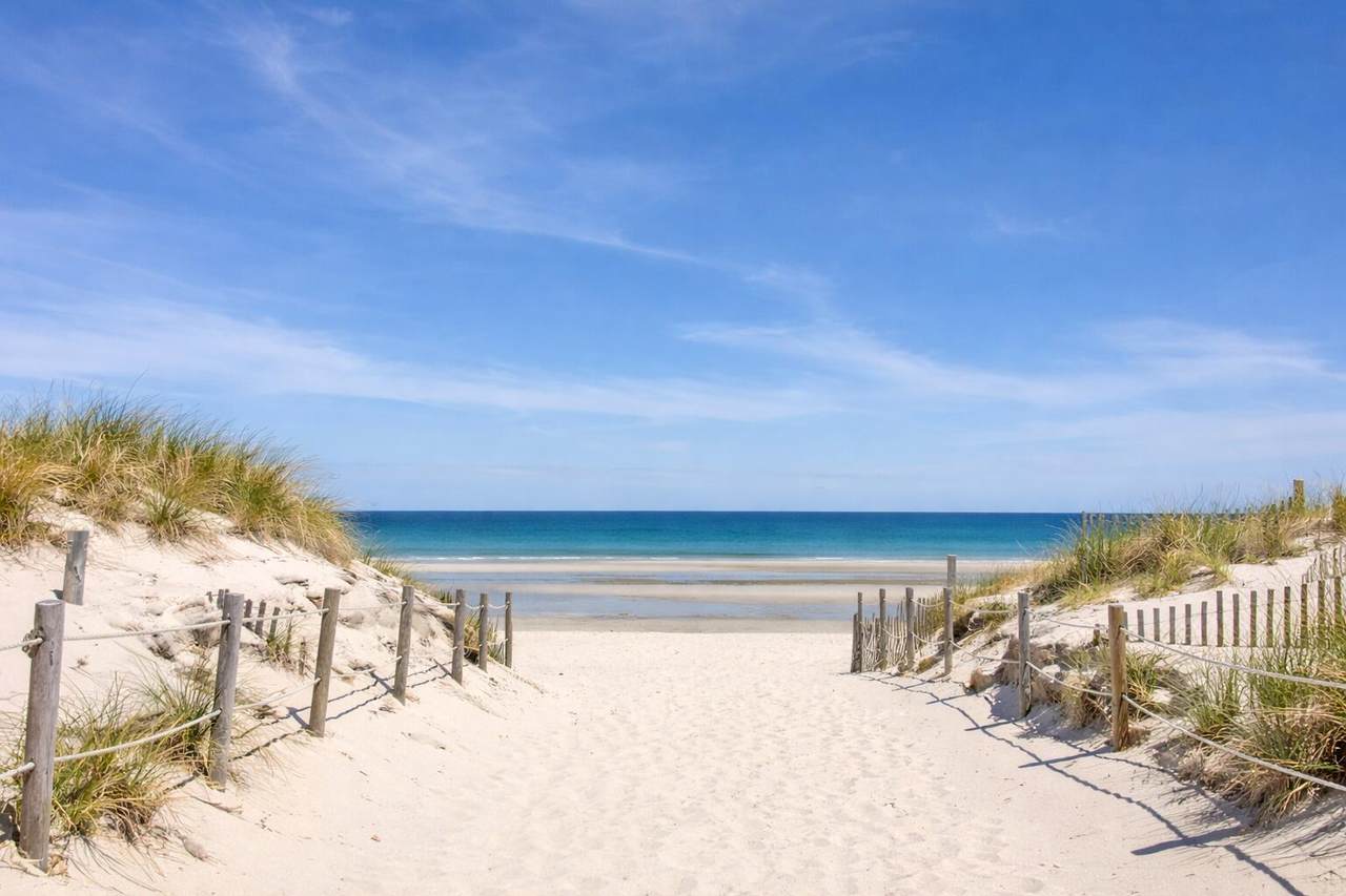 https://bt-photos.global.ssl.fastly.net/capecod/1280_boomver_1_22601100-2.jpg