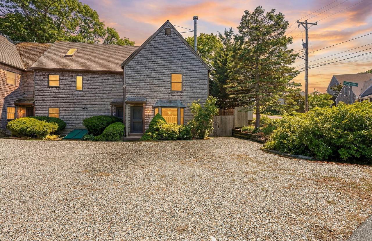 1 Seashore Park Drive - Photo 1