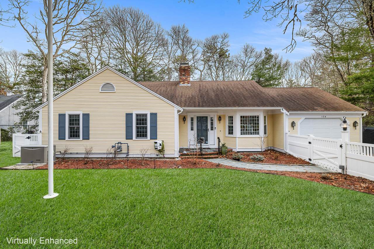175 Old Post Road - Photo 1