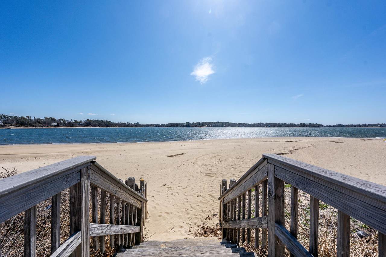https://bt-photos.global.ssl.fastly.net/capecod/1280_boomver_1_22601131-2.jpg