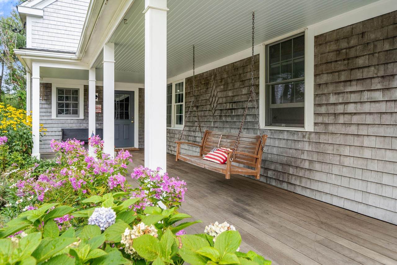 https://bt-photos.global.ssl.fastly.net/capecod/1280_boomver_1_22601166-2.jpg