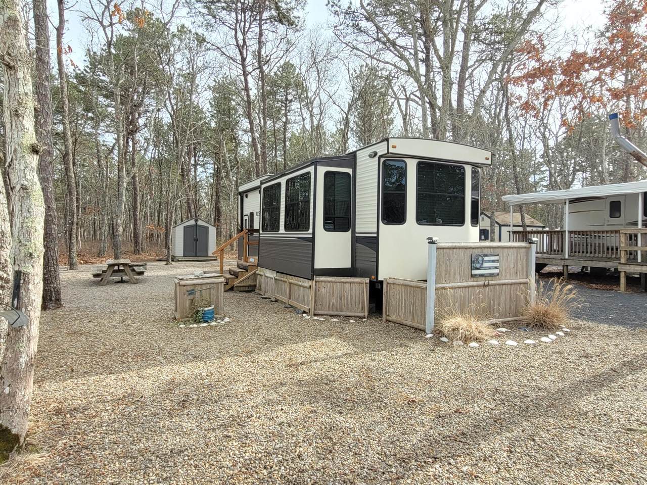 https://bt-photos.global.ssl.fastly.net/capecod/1280_boomver_1_22601201-2.jpg