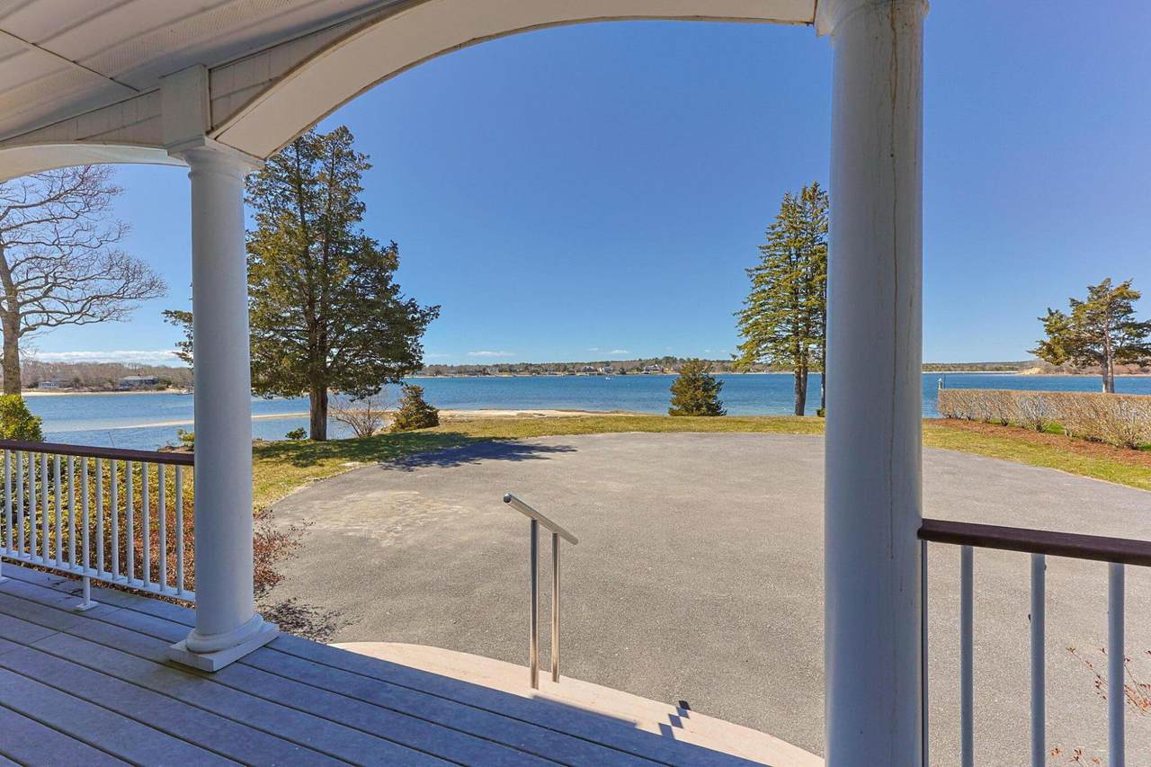 https://bt-photos.global.ssl.fastly.net/capecod/1280_boomver_1_22601219-2.jpg