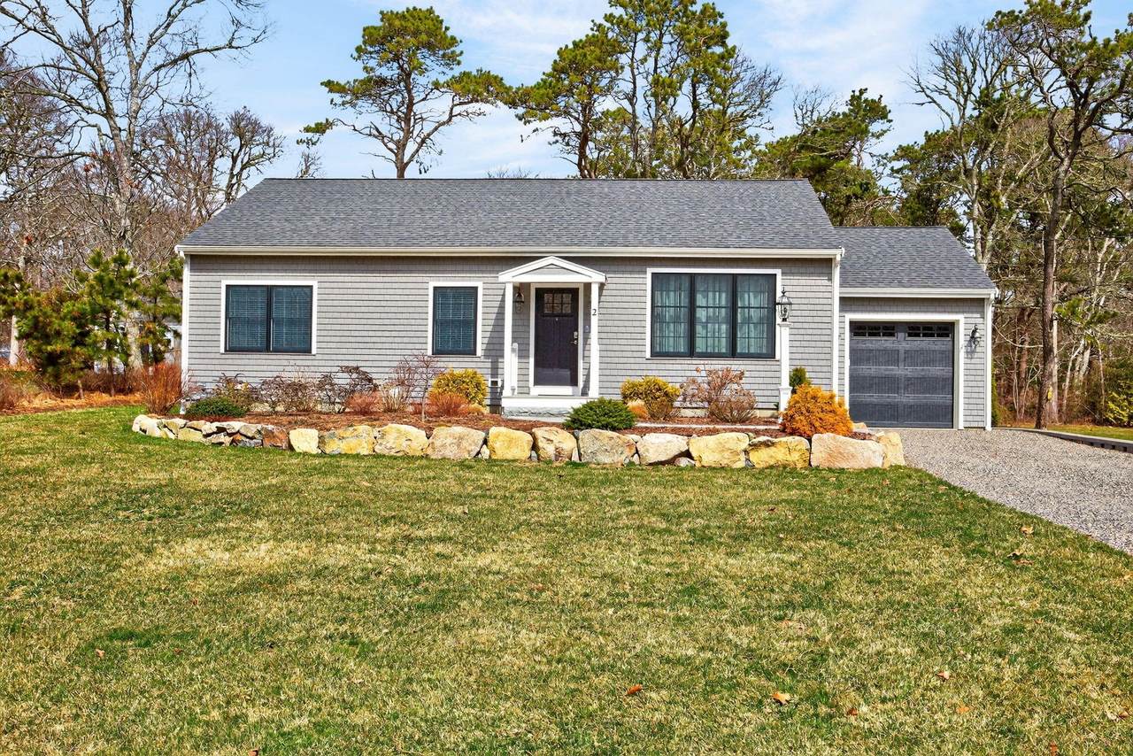 2 Elinor Lane - Photo 1