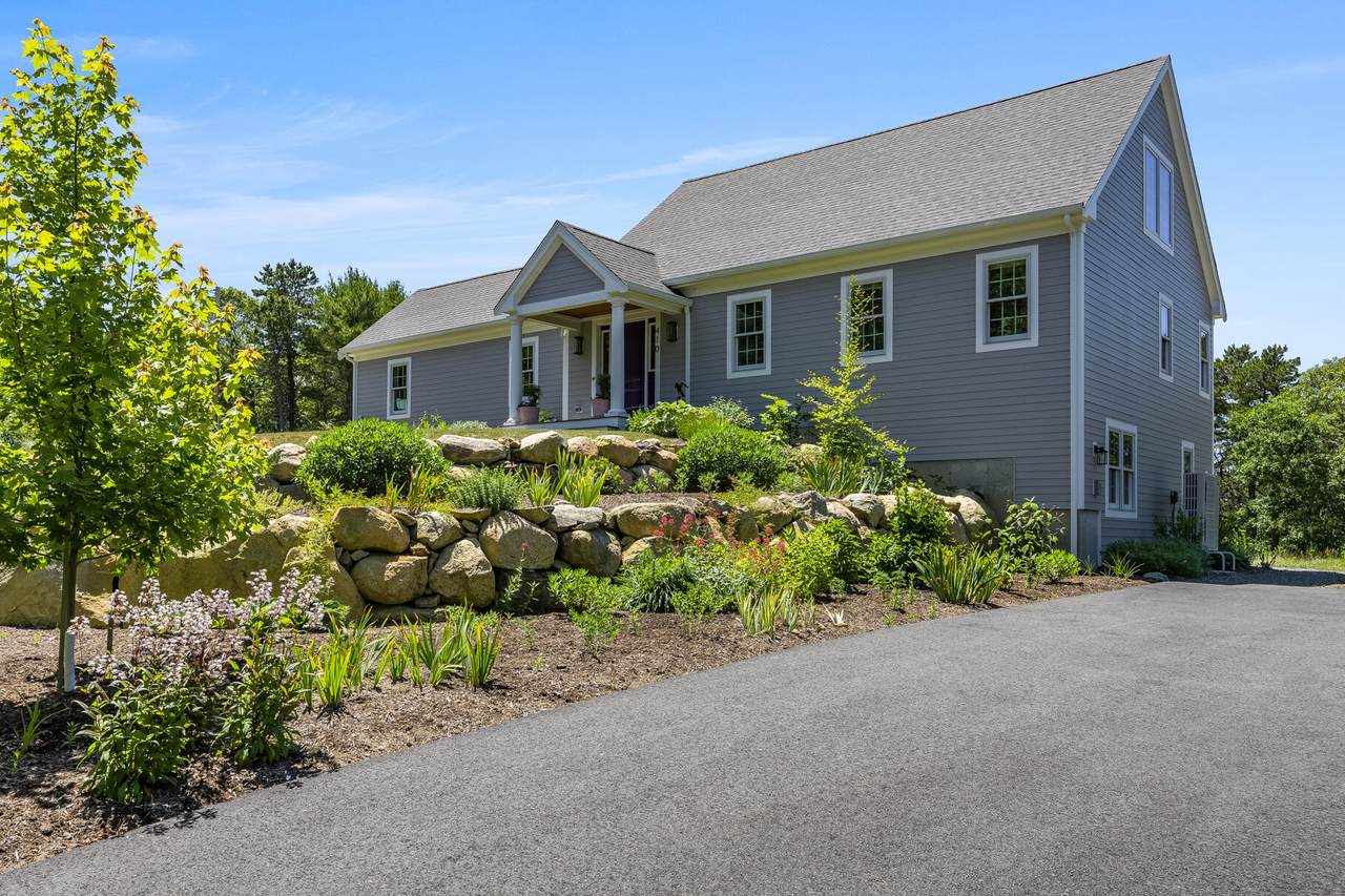 https://bt-photos.global.ssl.fastly.net/capecod/1280_boomver_1_22601247-2.jpg