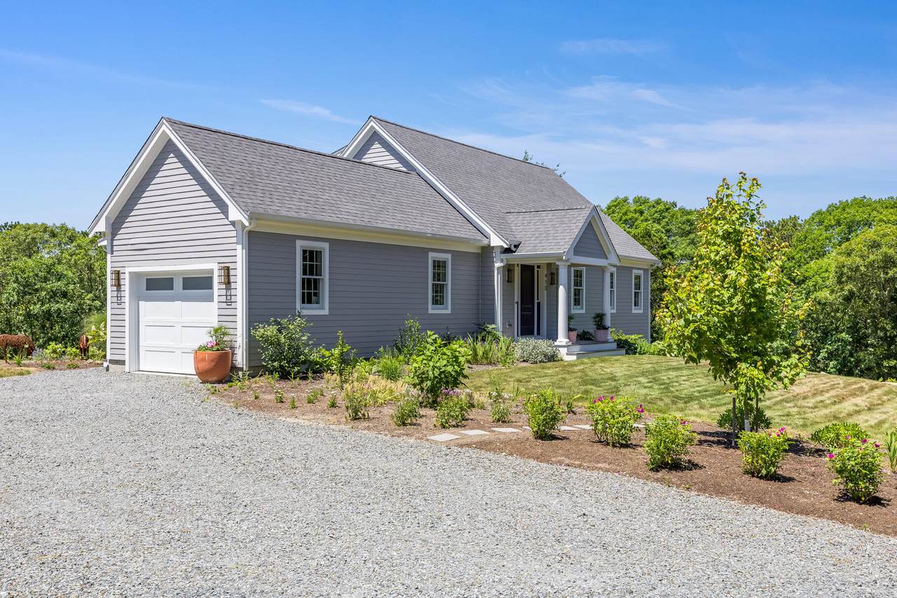 https://bt-photos.global.ssl.fastly.net/capecod/1280_boomver_1_22601247-2.jpg