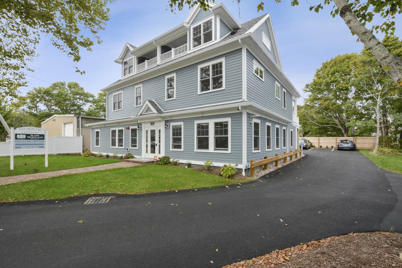 https://bt-photos.global.ssl.fastly.net/capecod/1280_boomver_1_22601263-2.jpg