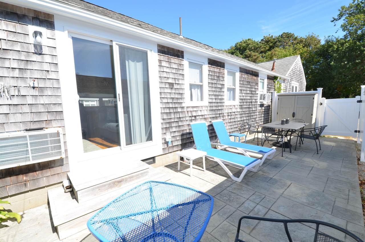 https://bt-photos.global.ssl.fastly.net/capecod/1280_boomver_1_22601270-2.jpg