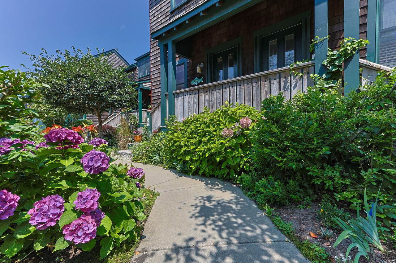 https://bt-photos.global.ssl.fastly.net/capecod/1280_boomver_1_22601310-2.jpg