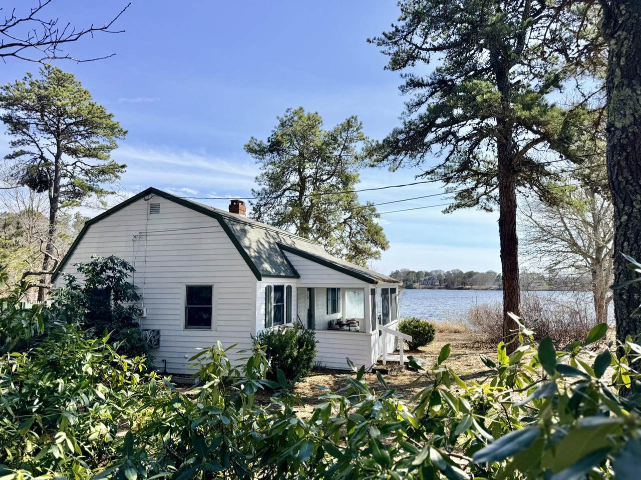 43 Pond Street - Photo 1