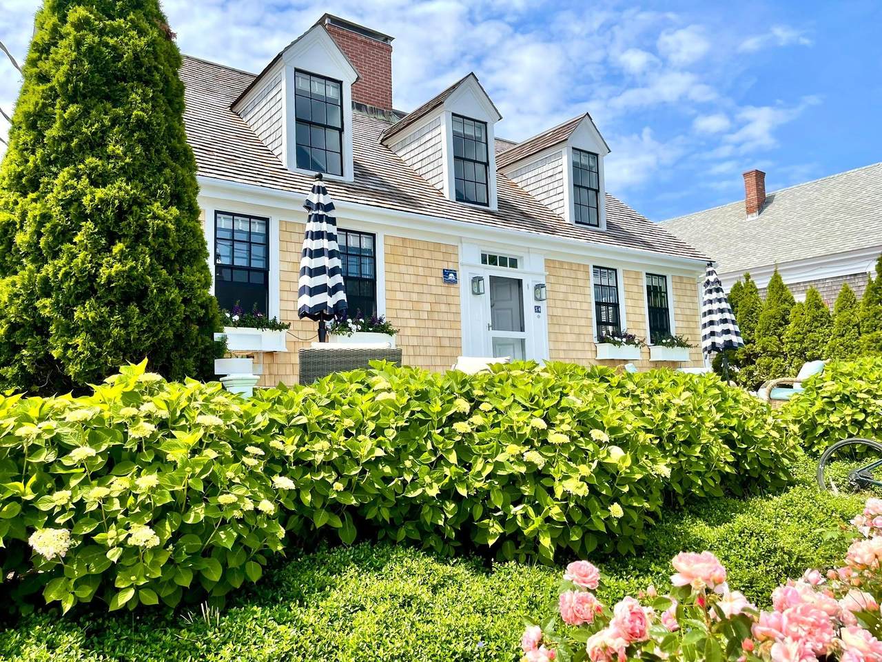 54 Commercial Street - Photo 1