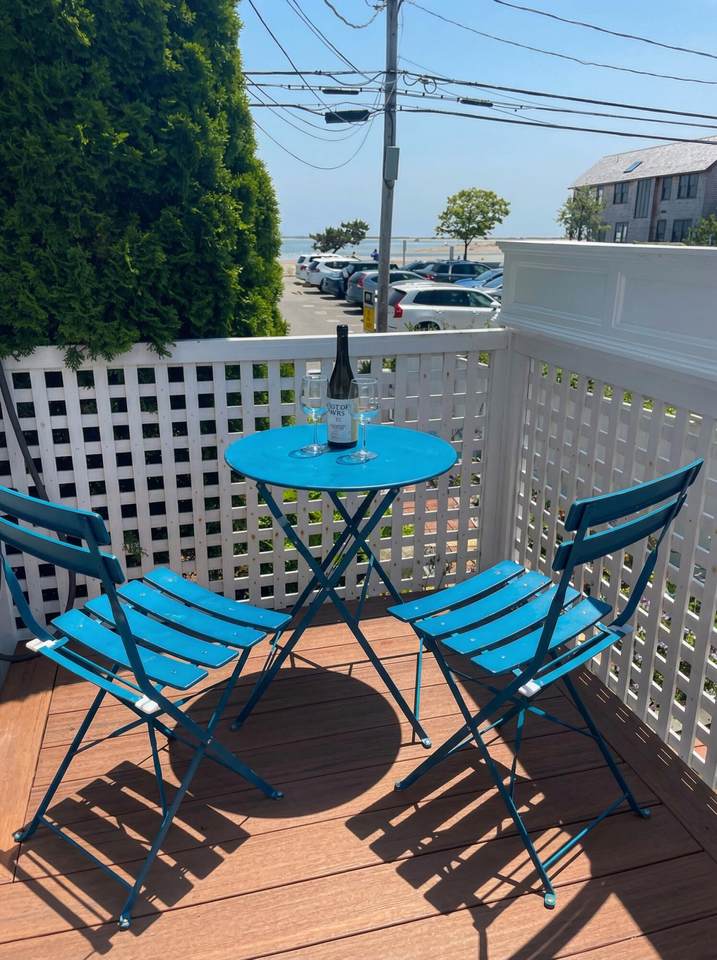 https://bt-photos.global.ssl.fastly.net/capecod/1280_boomver_1_22601442-2.jpg