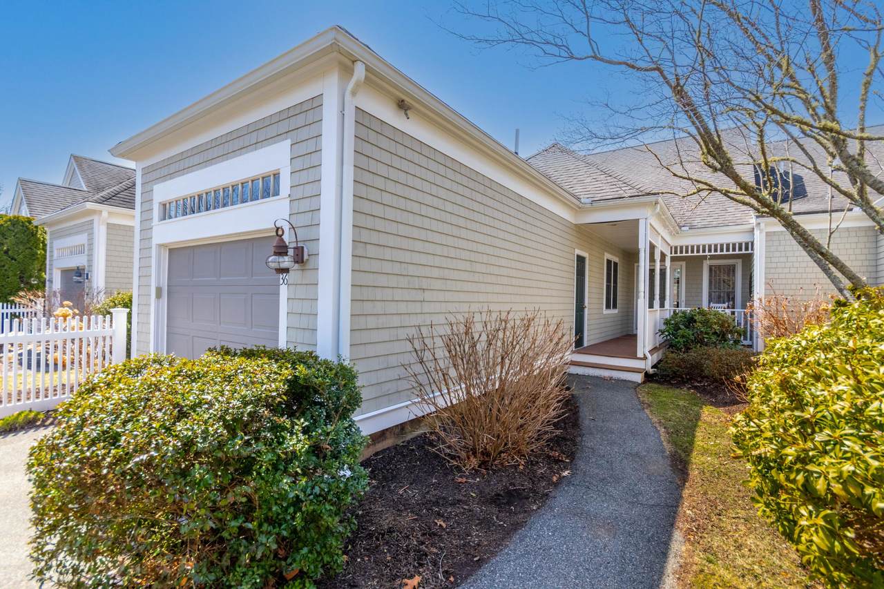 36 Turnberry Road - Photo 1