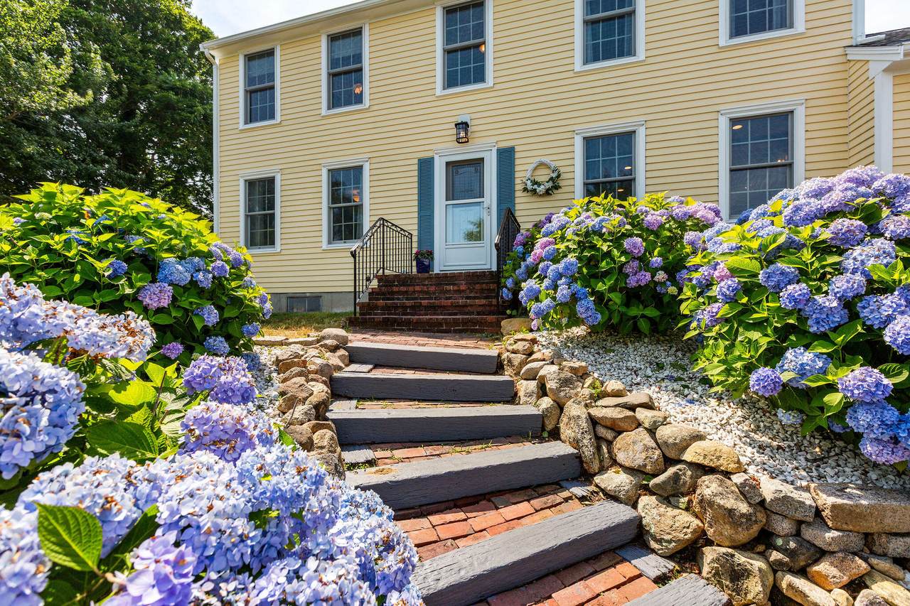 https://bt-photos.global.ssl.fastly.net/capecod/1280_boomver_1_22601458-2.jpg