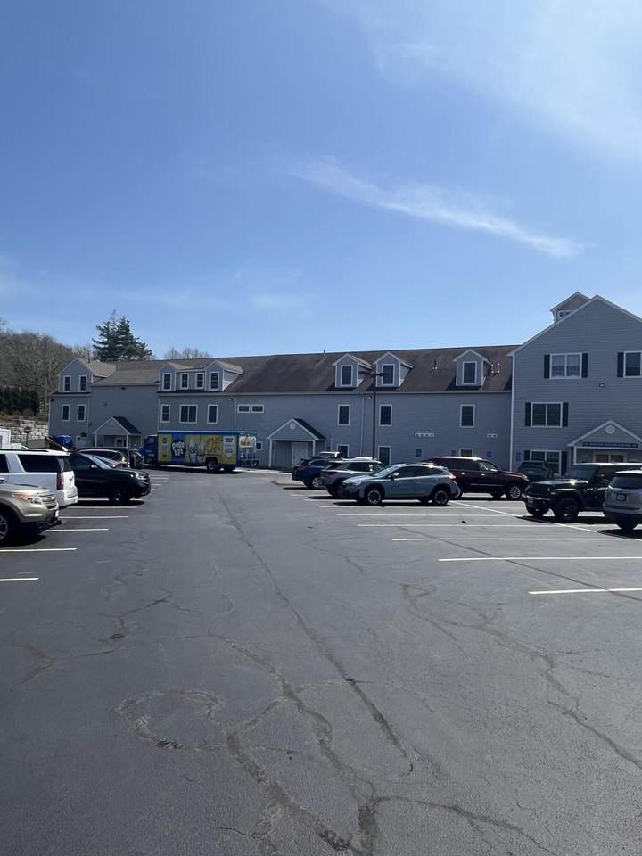 https://bt-photos.global.ssl.fastly.net/capecod/1280_boomver_1_22601501-2.jpg