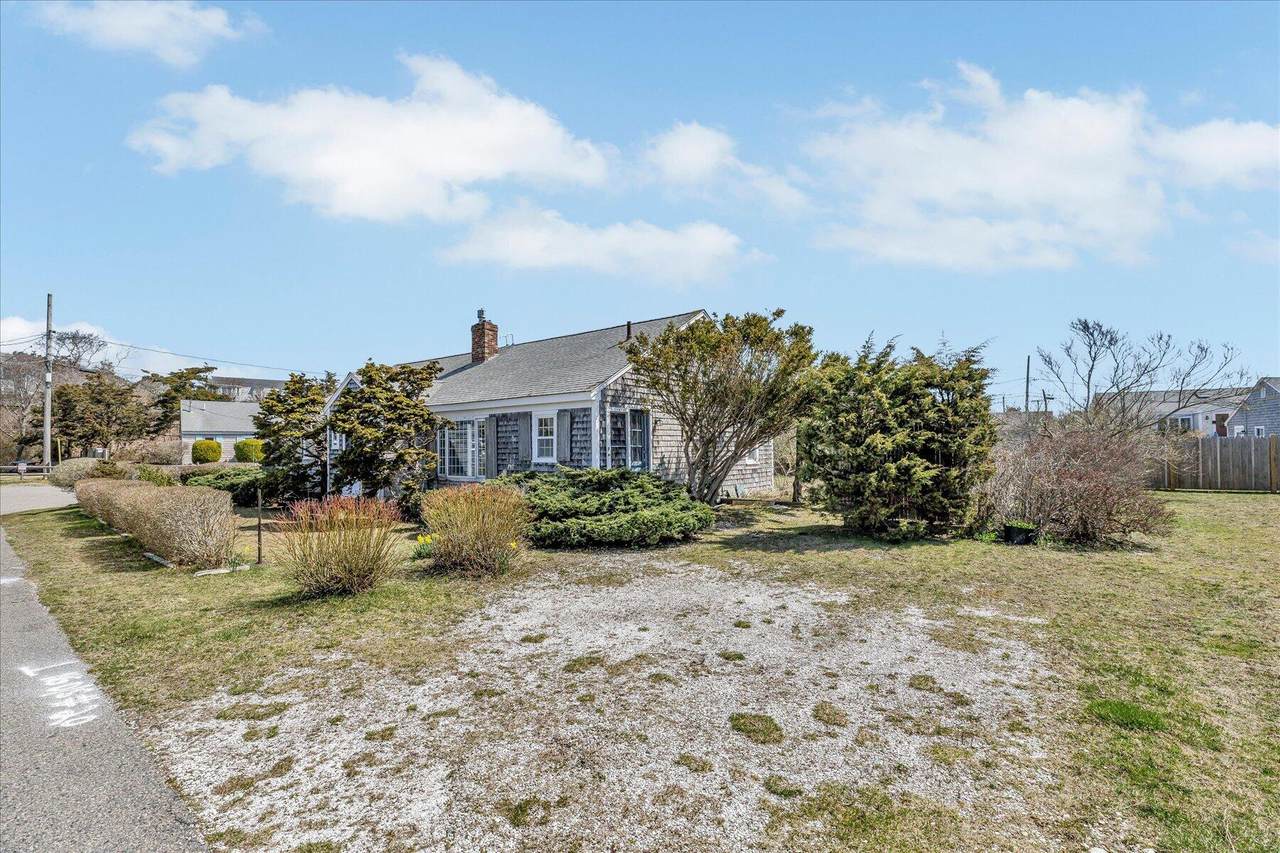 https://bt-photos.global.ssl.fastly.net/capecod/1280_boomver_1_22601505-2.jpg