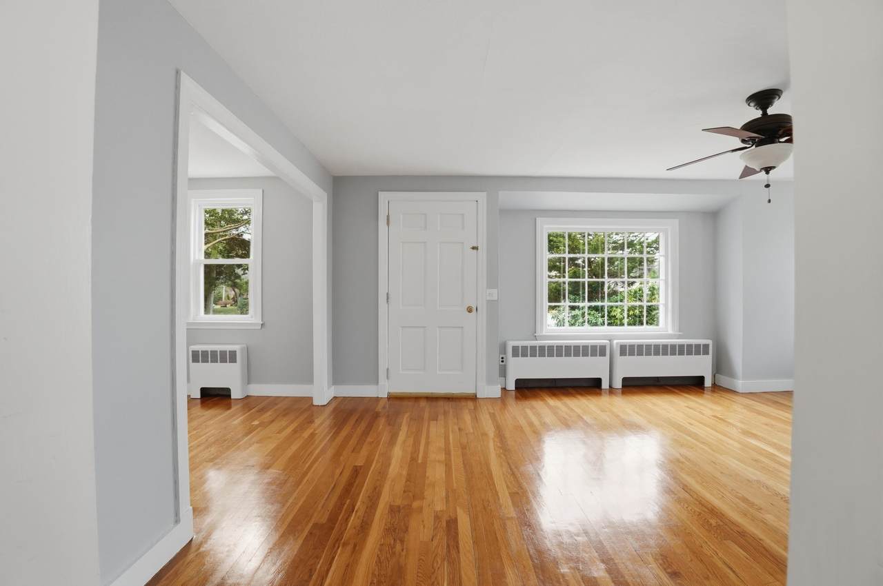 https://bt-photos.global.ssl.fastly.net/capecod/1280_boomver_1_22601533-2.jpg