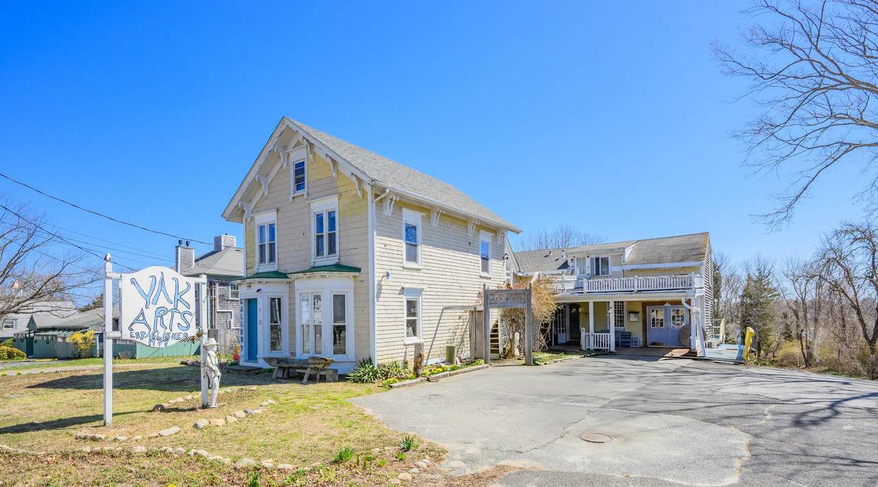 21 Orleans Road - Photo 1