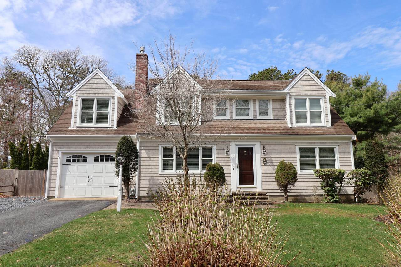 67 Raymond Avenue - Photo 1