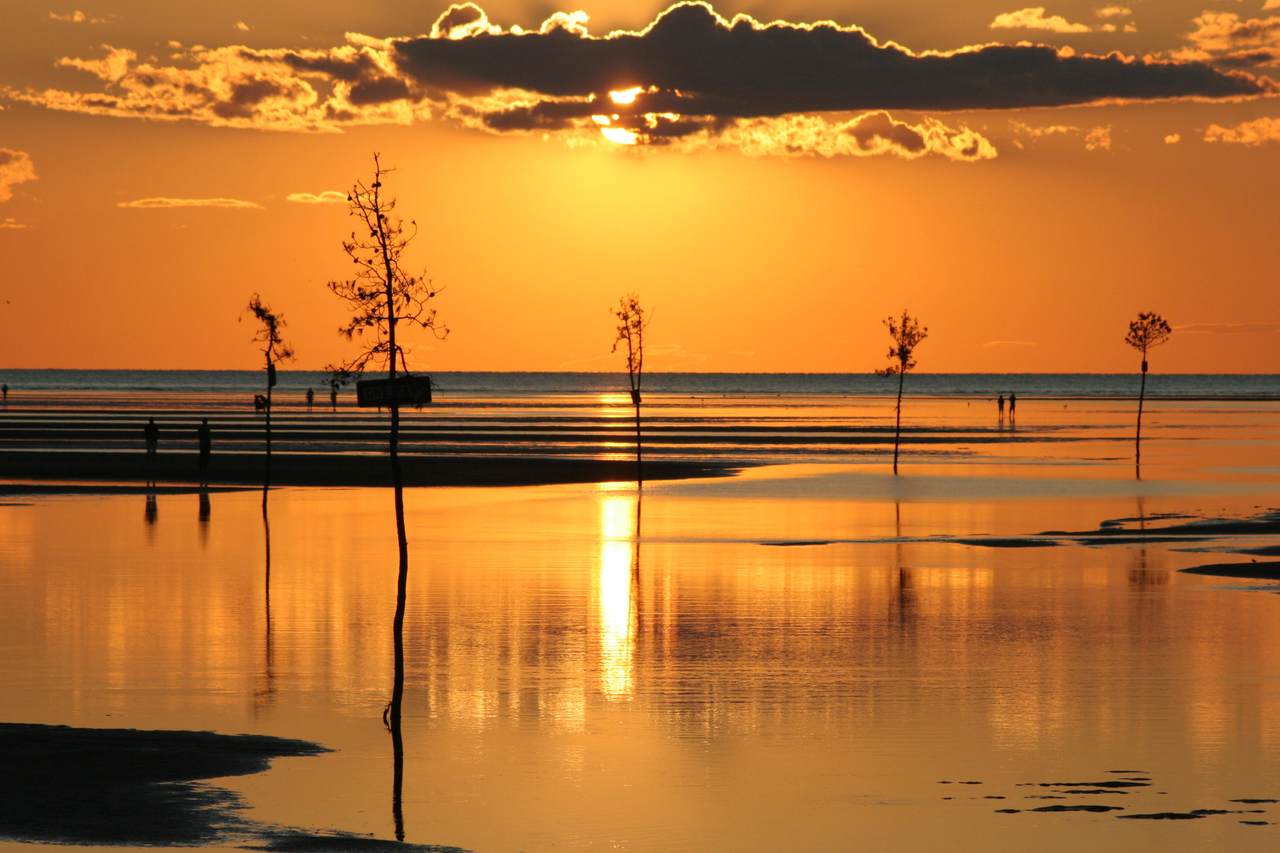 https://bt-photos.global.ssl.fastly.net/capecod/1280_boomver_1_22601674-2.jpg