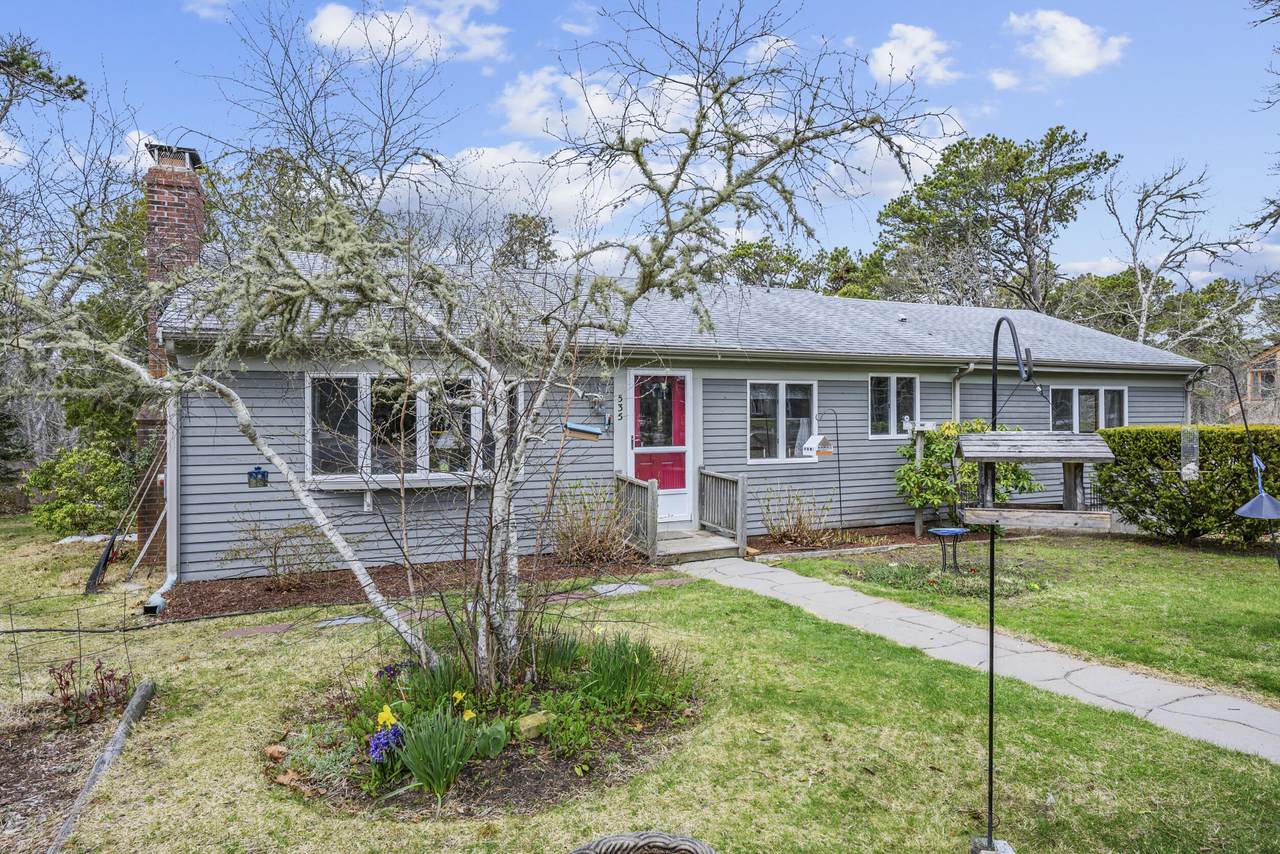 535 School House Road - Photo 1