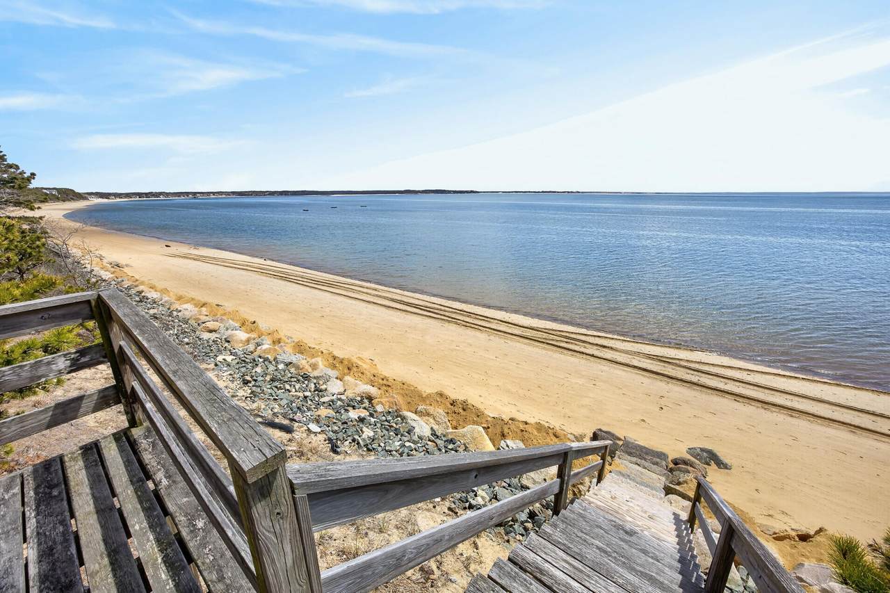 https://bt-photos.global.ssl.fastly.net/capecod/1280_boomver_3_22601706-2.jpg