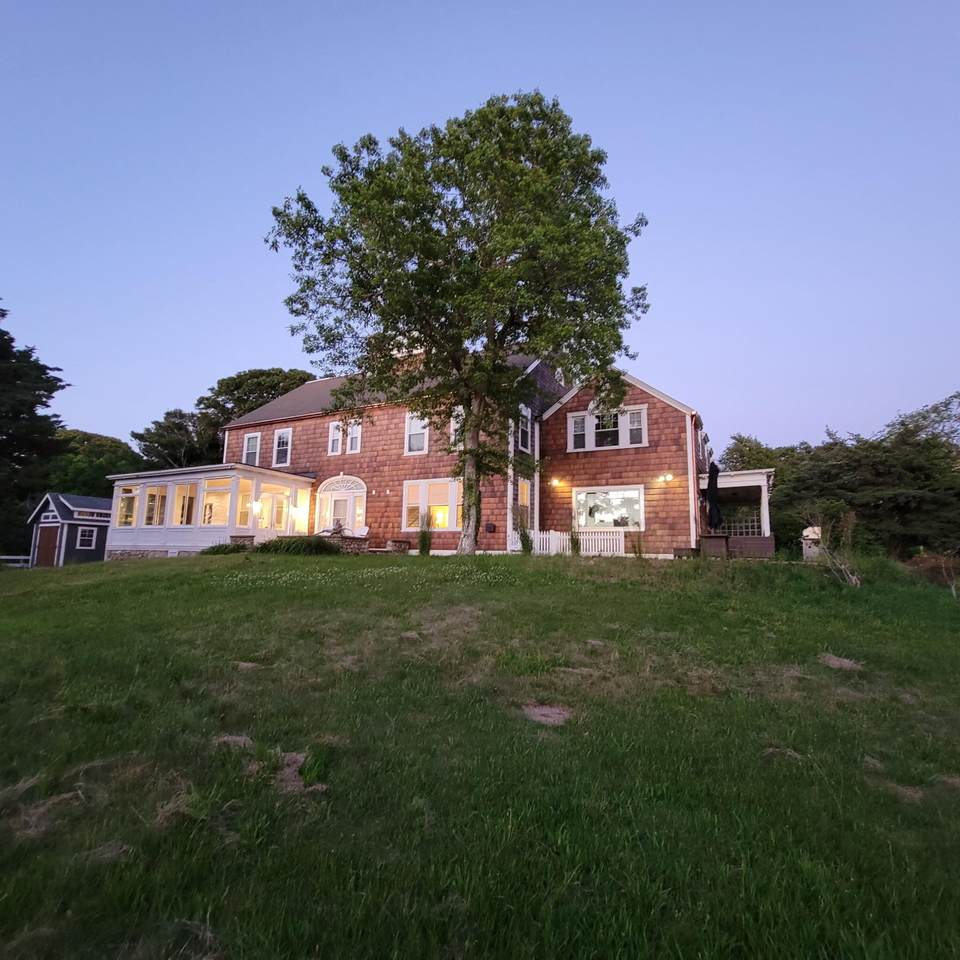 https://bt-photos.global.ssl.fastly.net/capecod/1280_boomver_1_22601747-2.jpg