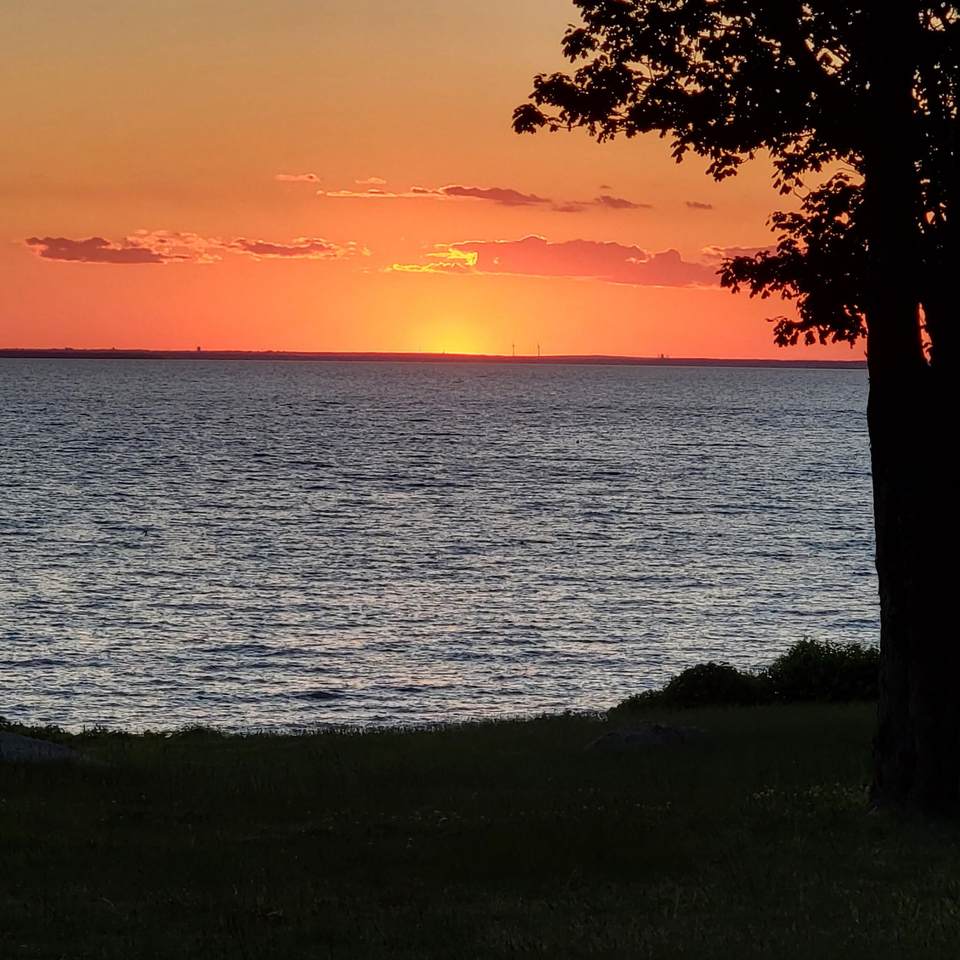 https://bt-photos.global.ssl.fastly.net/capecod/1280_boomver_1_22601747-2.jpg