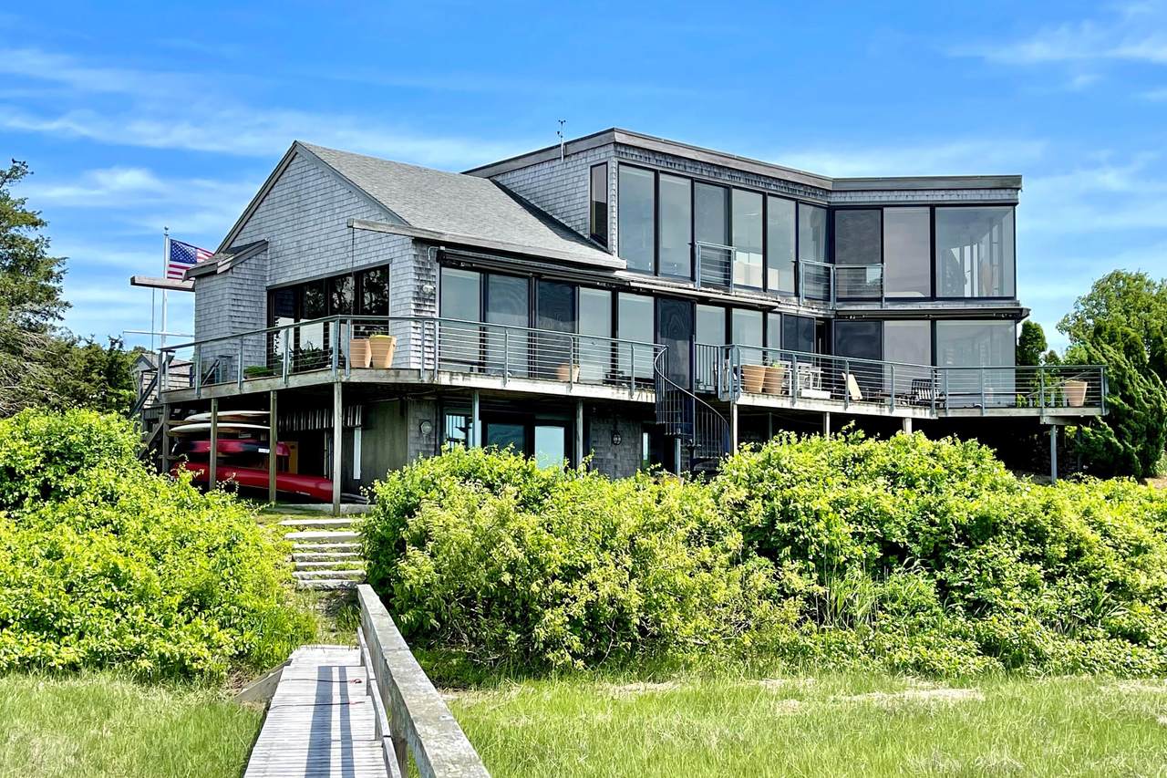 https://bt-photos.global.ssl.fastly.net/capecod/1280_boomver_1_22601752-2.jpg