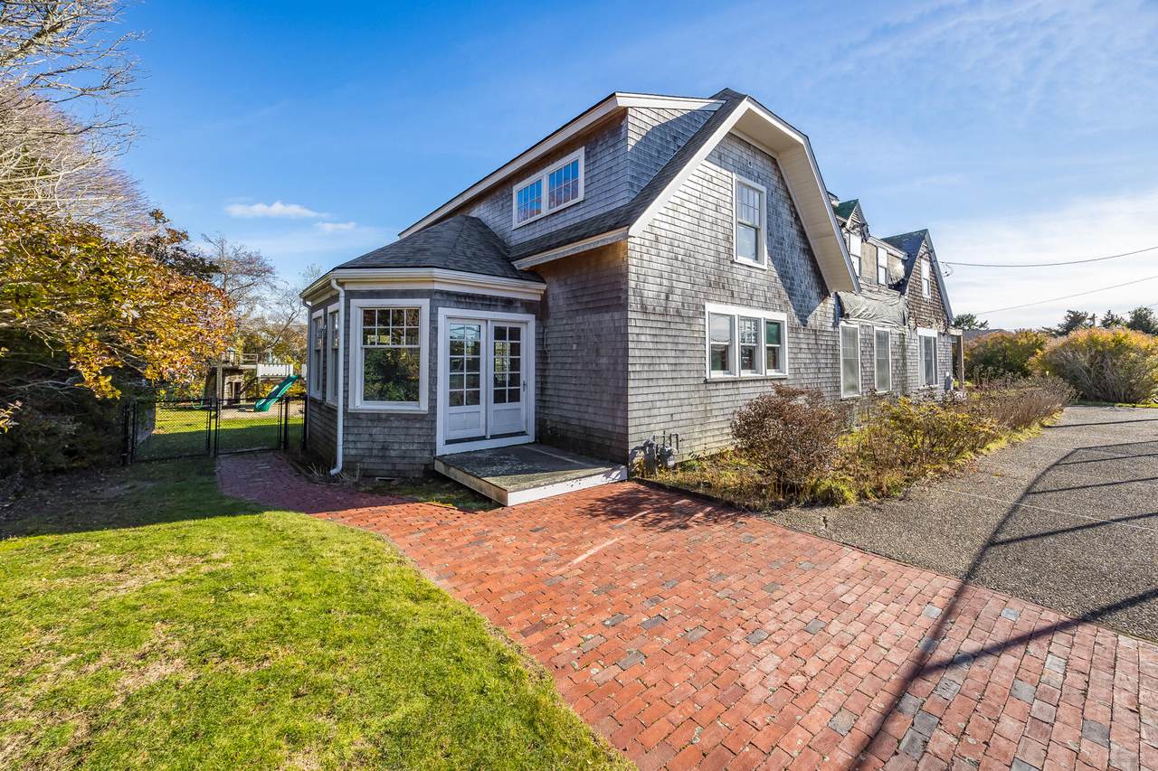 https://bt-photos.global.ssl.fastly.net/capecod/1280_boomver_1_22601832-2.jpg