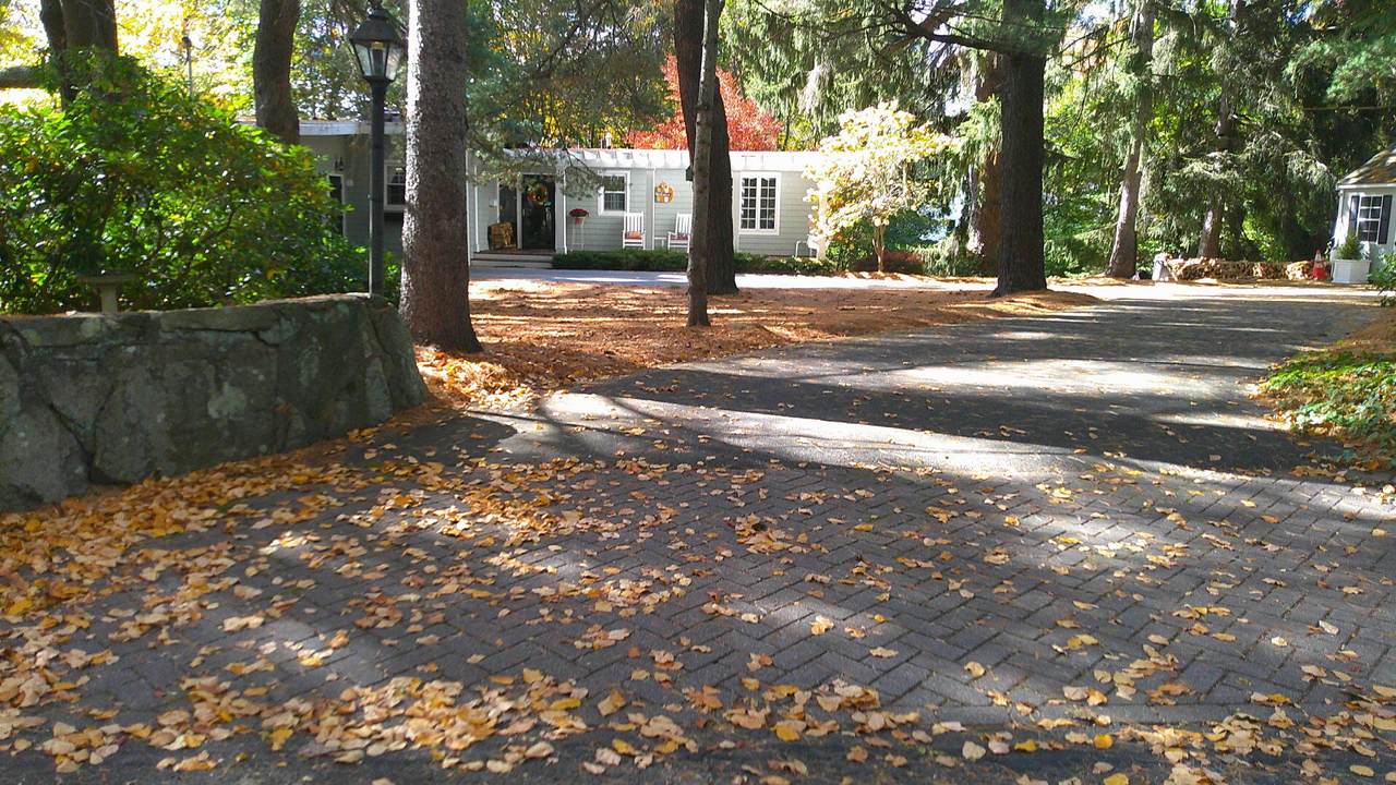 https://bt-photos.global.ssl.fastly.net/capecod/1280_boomver_1_22601840-2.jpg